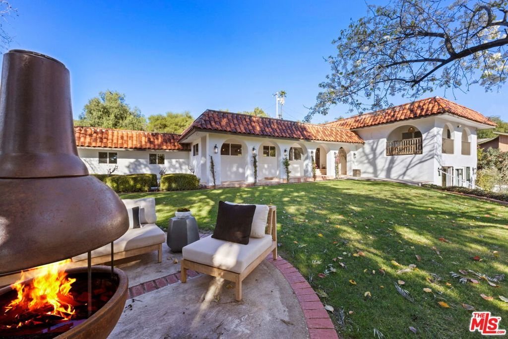 House in Ojai, California, United States 3 - 18292417