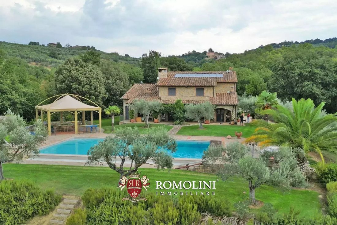 House in Collazzone, Umbria, Italy 1 - 15837631