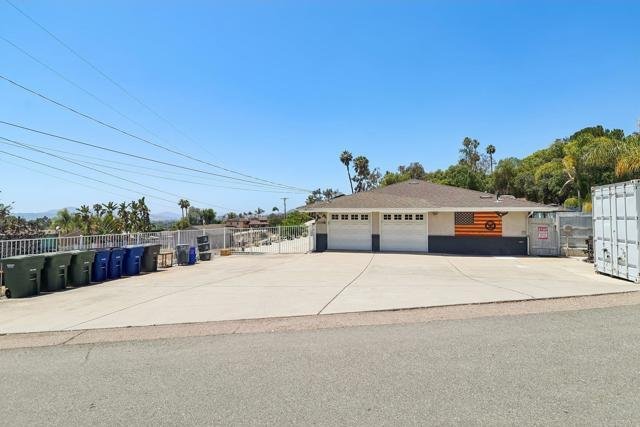 House in El Cajon, California, United States 3 - 18071159