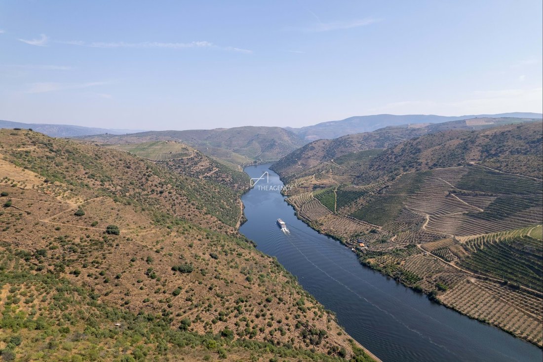 Land in Vila Nova de Foz Coa, Guarda District, Portugal 1 - 18283094