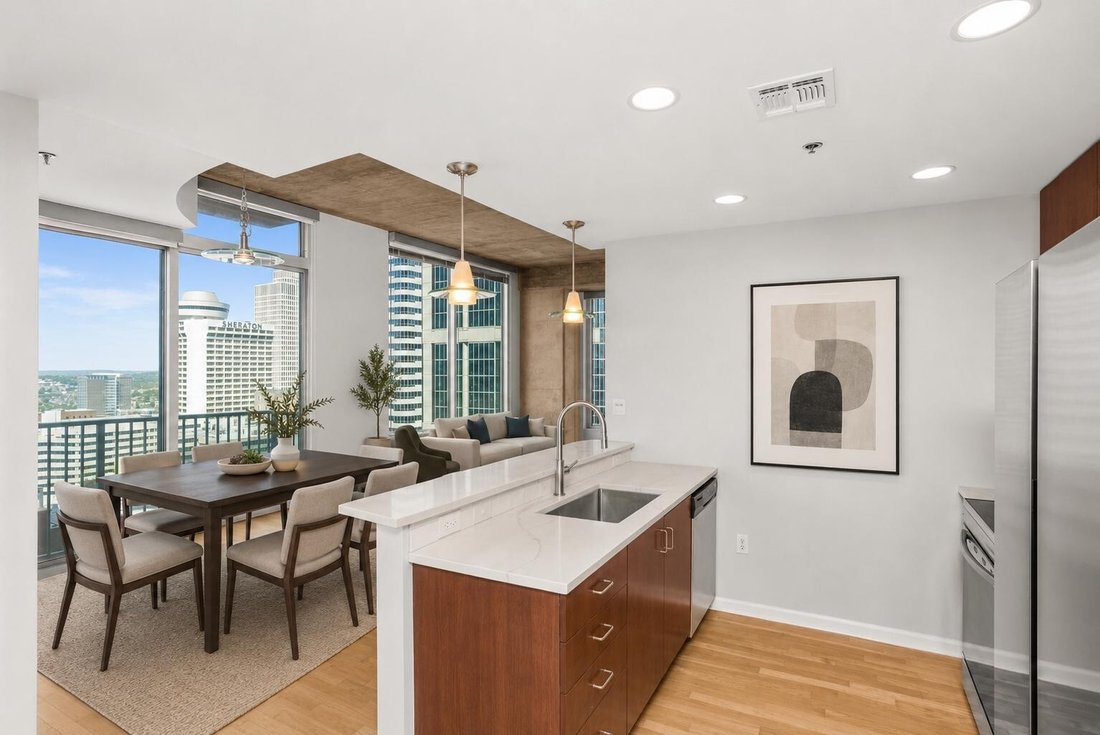 Condo in Nashville, Tennessee, United States 4 - 18280717