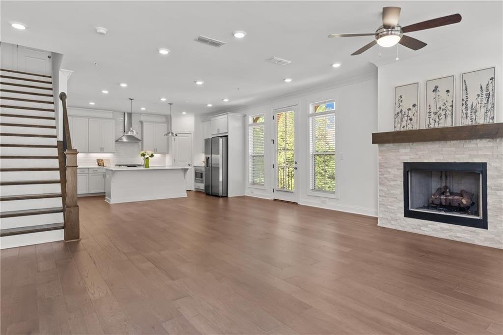 Townhouse in Alpharetta, Georgia, United States 3 - 18288505