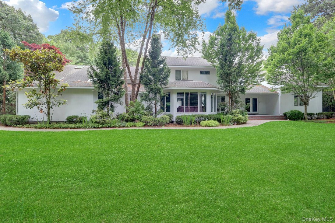 House in Westhampton, New York, United States 1 - 18225406
