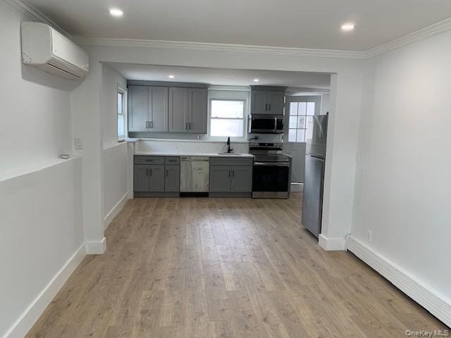 Lindenhurst, New York, United States 2 - 18294964