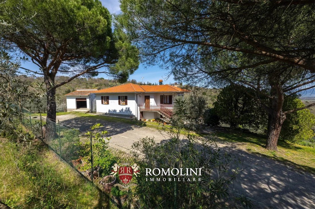 House in Civitella In Val di Chiana, Tuscany, Italy 2 - 15899828
