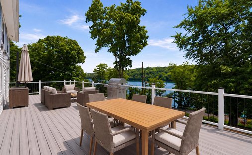 House in Monroe, New York, United States 1