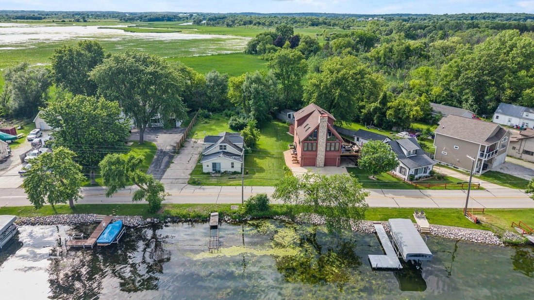 House in Tichigan, Wisconsin, United States 4 - 18280016