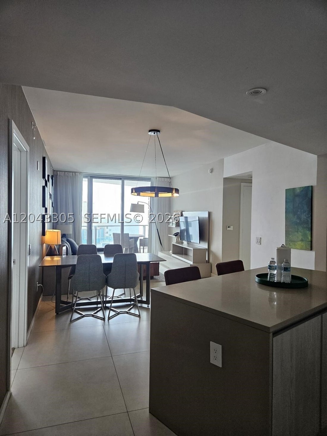 Condo in Hallandale Beach, Florida, United States 1 - 18280426