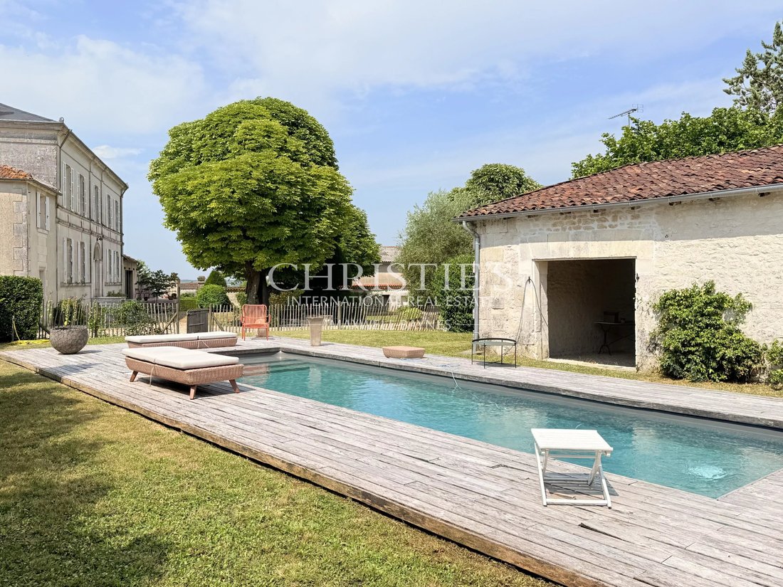 House in Cognac, Nouvelle-Aquitaine, France 4 - 17388868