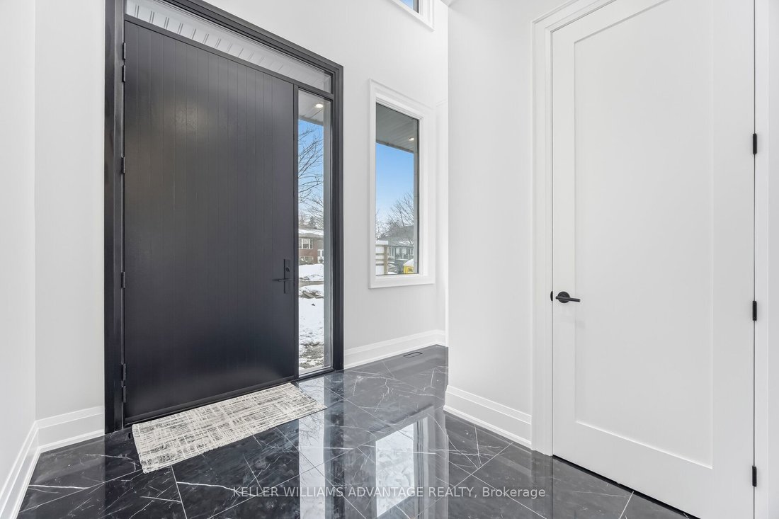 House in Pickering, Ontario, Canada 2 - 18290888