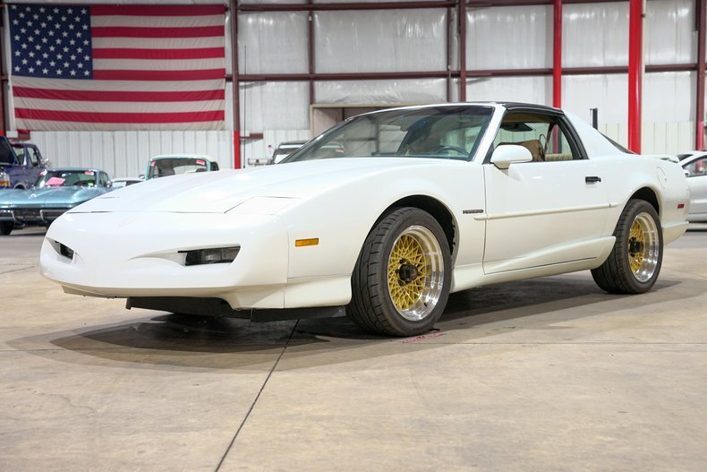 Coupe in Grand Rapids, United States 1 - 18289044