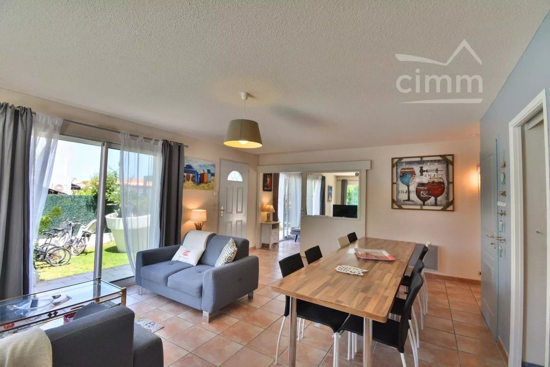 Villa in Zone Plage, Saint-Cyprien, France 5 - 18282349