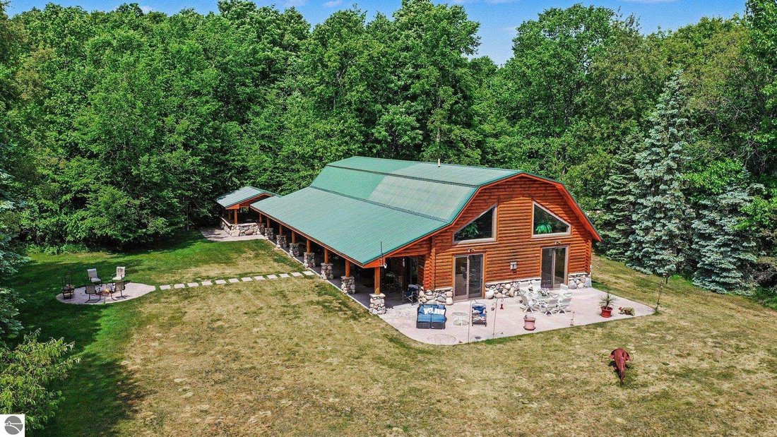 House in Alden, Michigan, United States 1 - 18293043