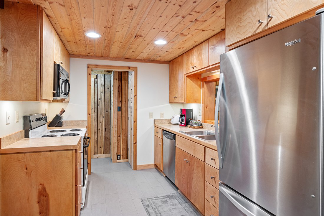 House in Gallatin Gateway, Montana, United States 5 - 18281908