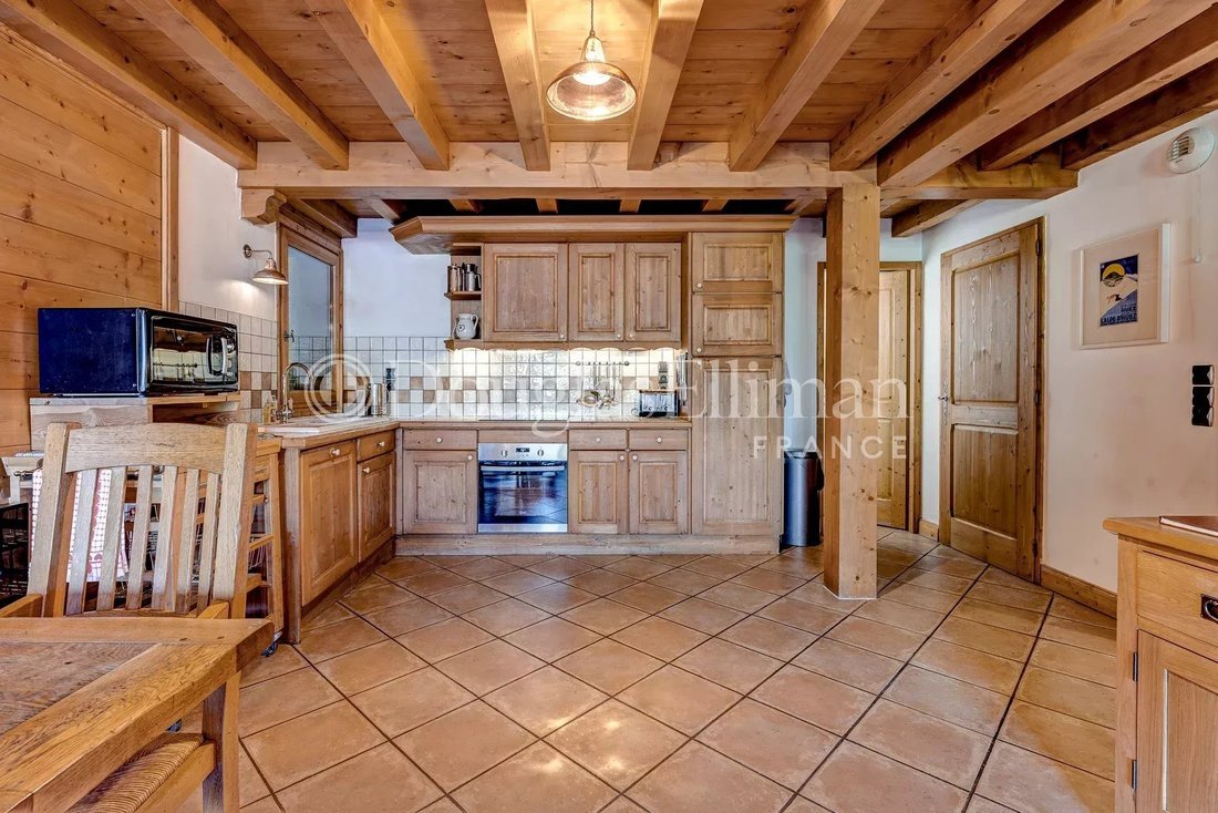 Chalet in Chamonix-Mont-Blanc, Auvergne-Rhône-Alpes, France 5 - 18282346