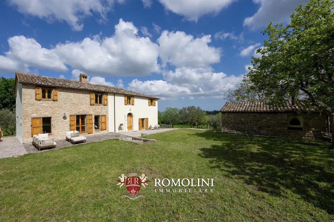 House in Cingoli, Marche, Italy 3 - 18027342