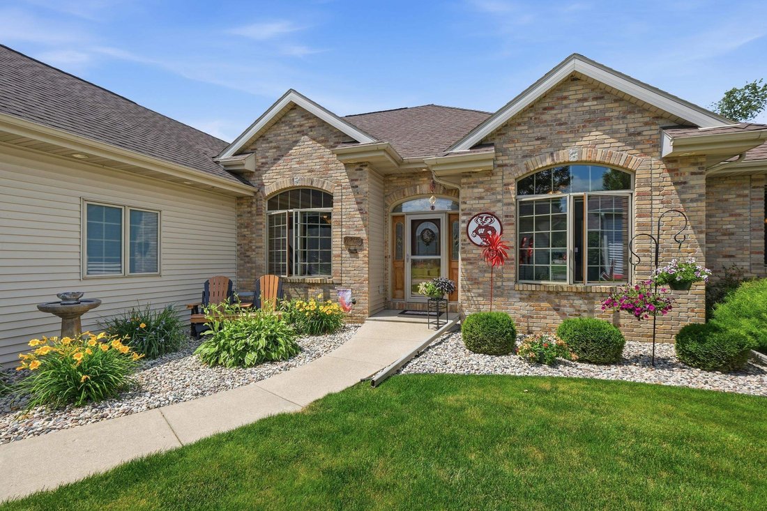 House in Cottage Grove, Wisconsin, United States 2 - 18284562