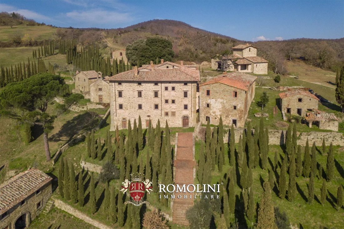 Estate in Center, Arezzo, Tuscany 2 - 16402918
