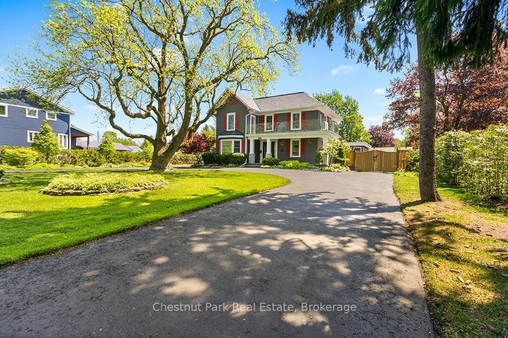 House in Owen Sound, Ontario, Canada 4 - 18070499