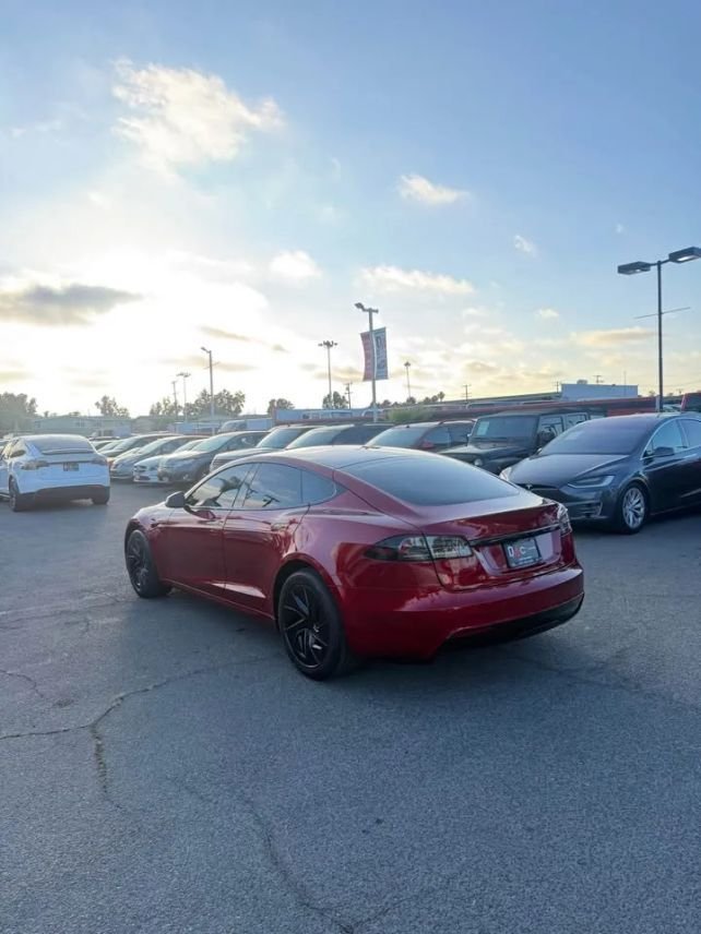 Sedan in Costa Mesa, CA, United States 5 - 18295118