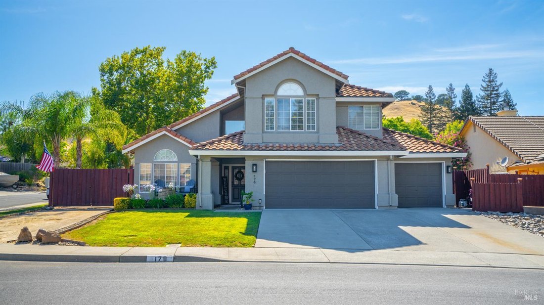 House in Vacaville, California, United States 1 - 18290112