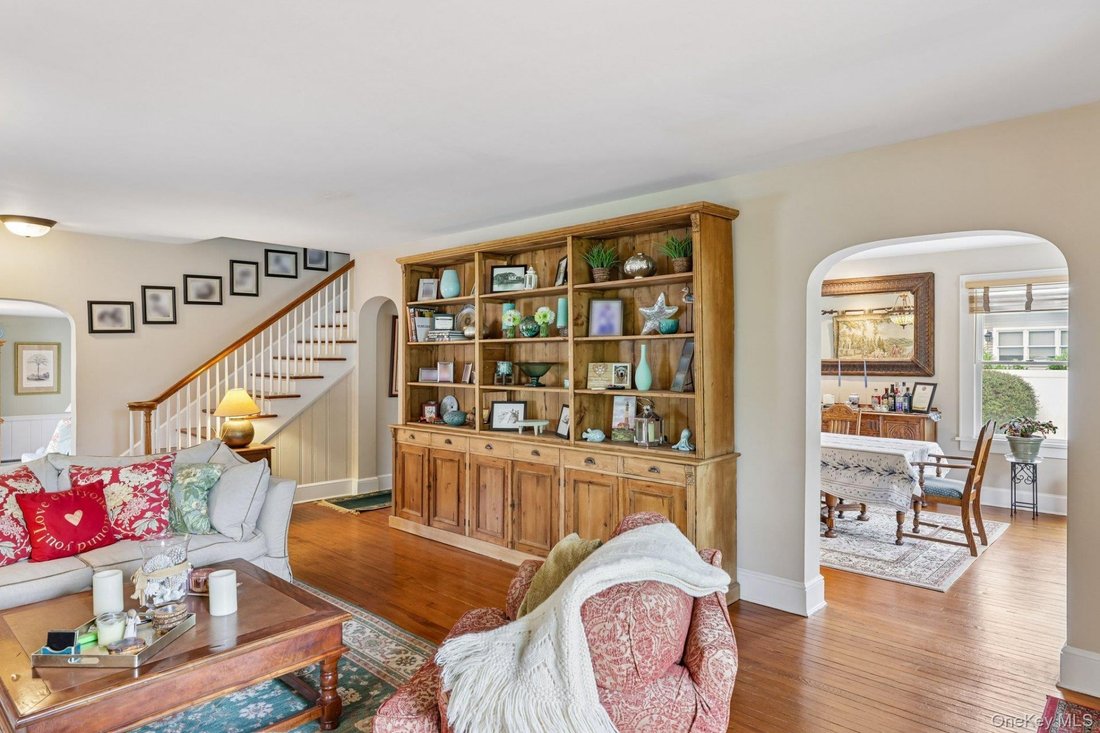 House in Bay Shore, New York, United States 4 - 18287640