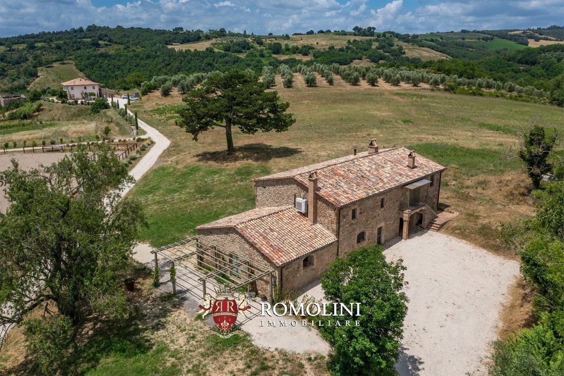 Estate in Center, Orvieto, Umbria 5 - 17684256