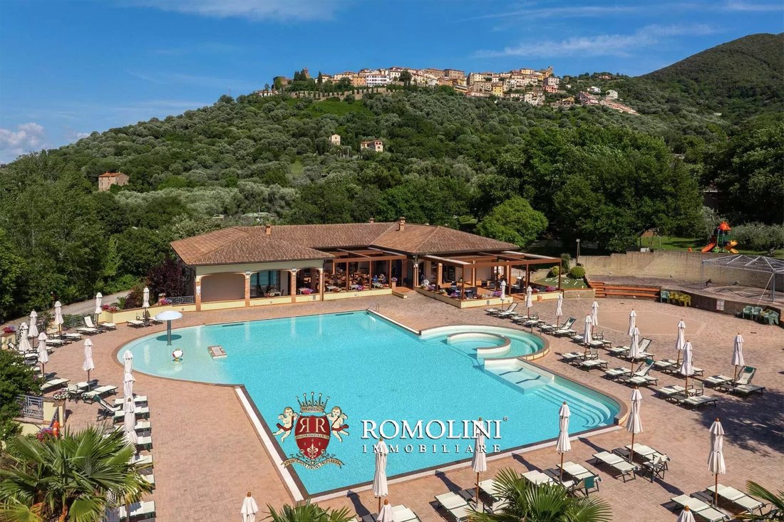 Estate in Scarlino, Tuscany, Italy 1 - 18238833