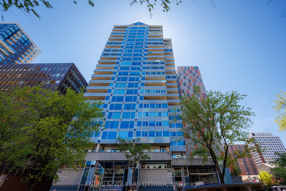 Condo in Ottawa, Ontario, Canada 1 - 18286695