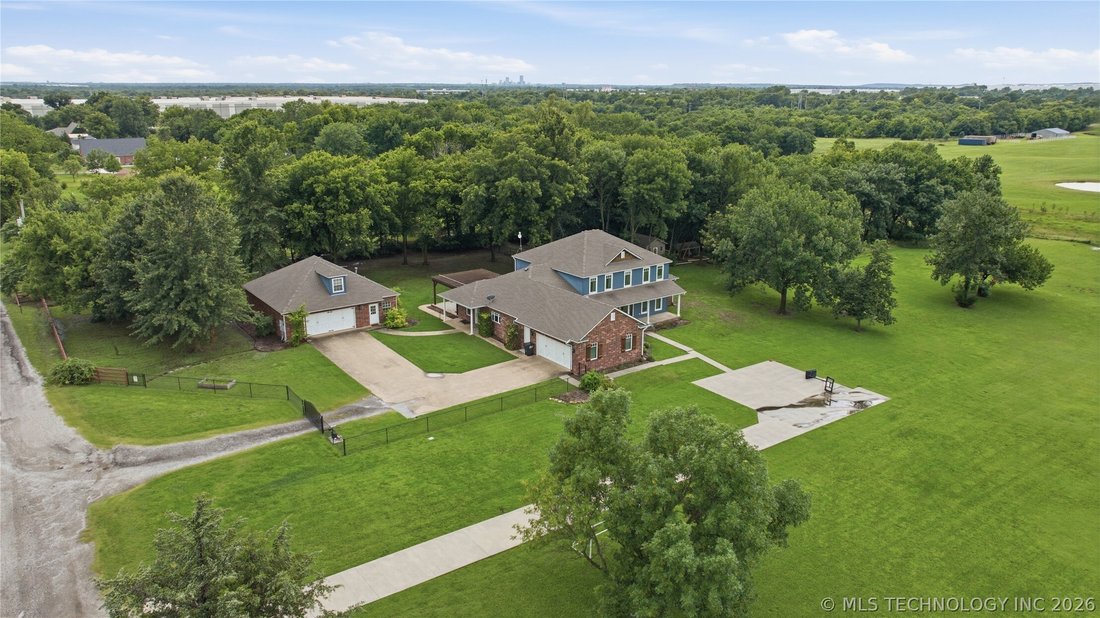 House in Owasso, Oklahoma, United States 5 - 18285322