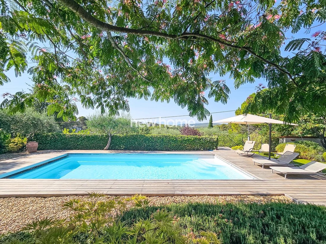 House in Flayosc, Provence-Alpes-Côte d'Azur, France 3 - 18294720
