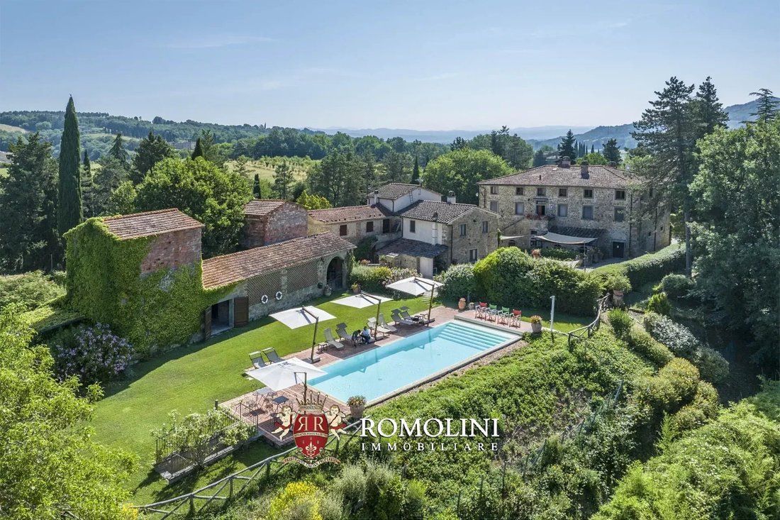 Estate in Anghiari, Tuscany, Italy 1 - 16049694