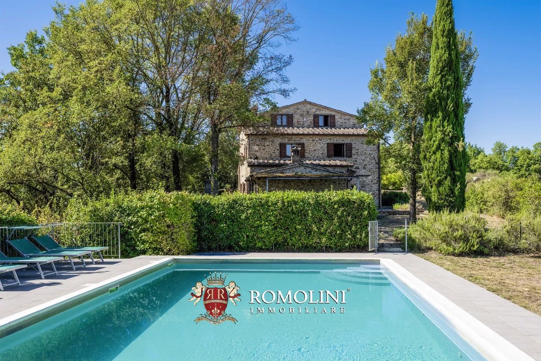 House in Monterchi, Tuscany, Italy 3 - 16057014