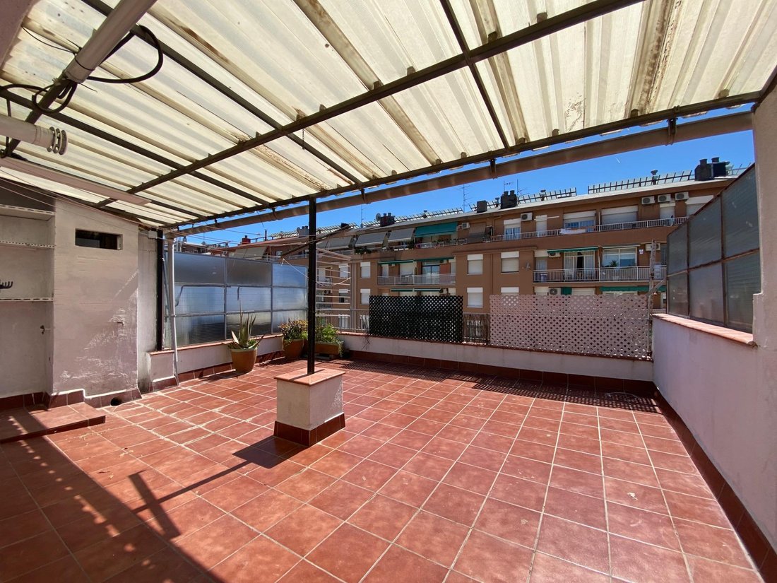 Penthouse in Sants-Montjuic, Barcelona, Spain 2 - 18288243