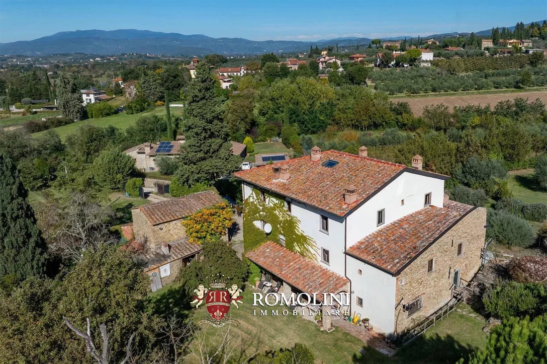 Villa in Center, Arezzo, Tuscany 2 - 16474599