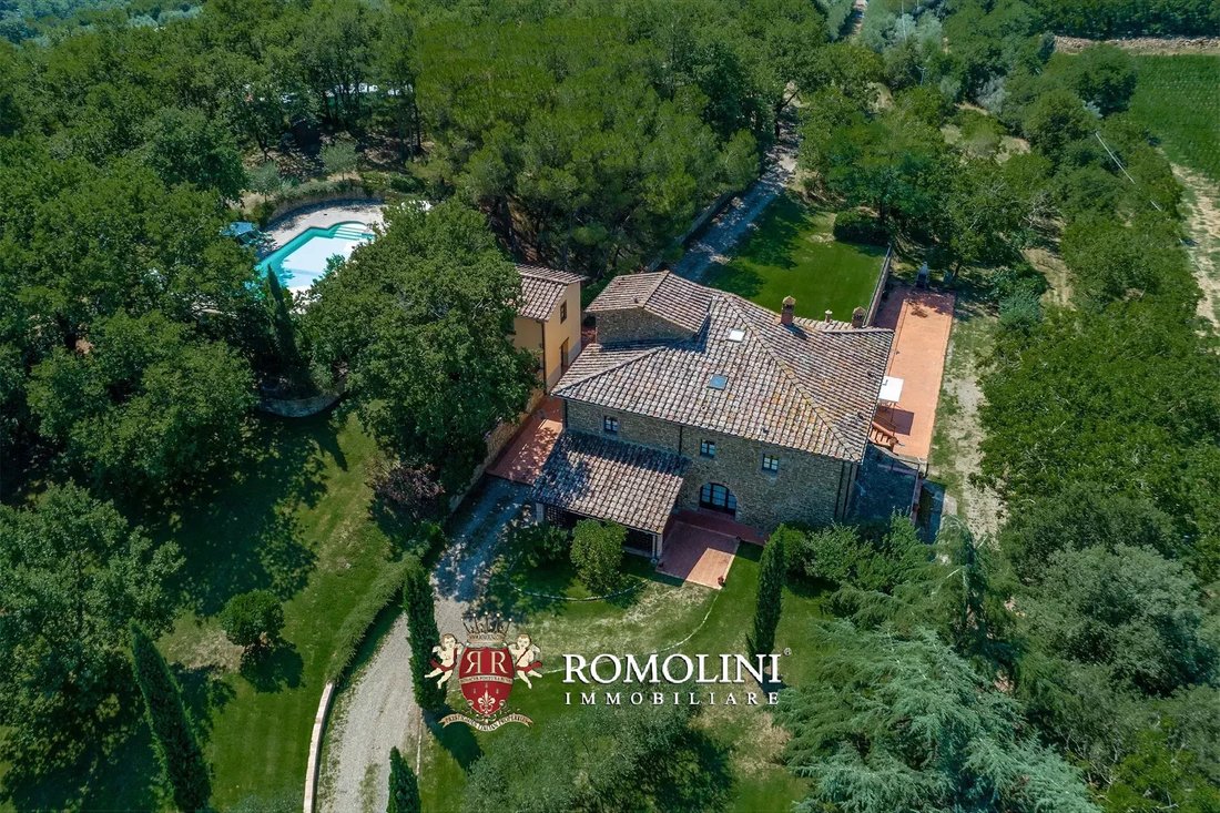 Villa in Center, Arezzo, Tuscany 4 - 17281449