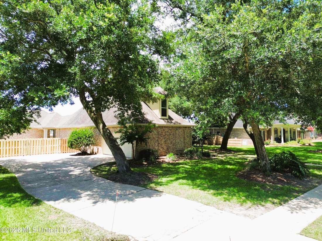 House in Ocean Springs, Mississippi, United States 5 - 18294632