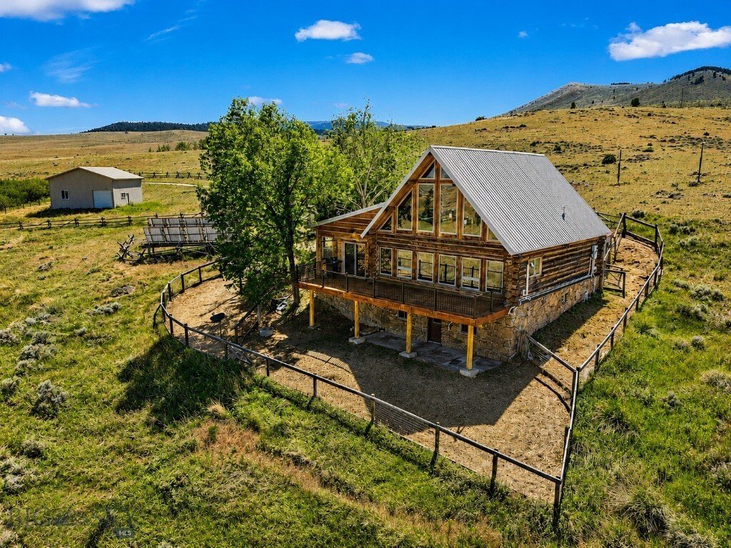 House in Ennis, Montana, United States 1 - 18289224