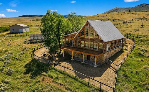 House in Ennis, Montana, United States 1