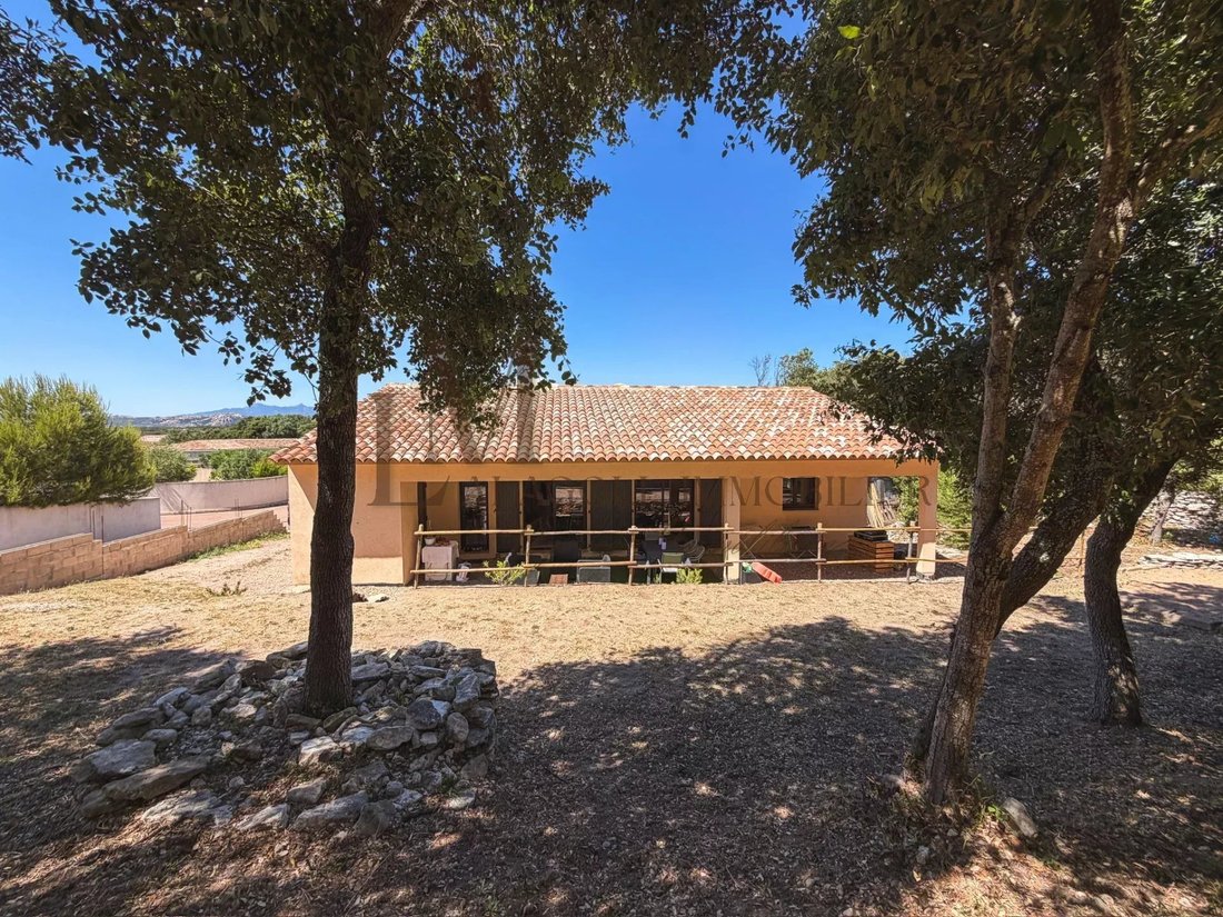 Villa in Bonifacio / Bunifaziu, Corsica, France 1 - 18278792
