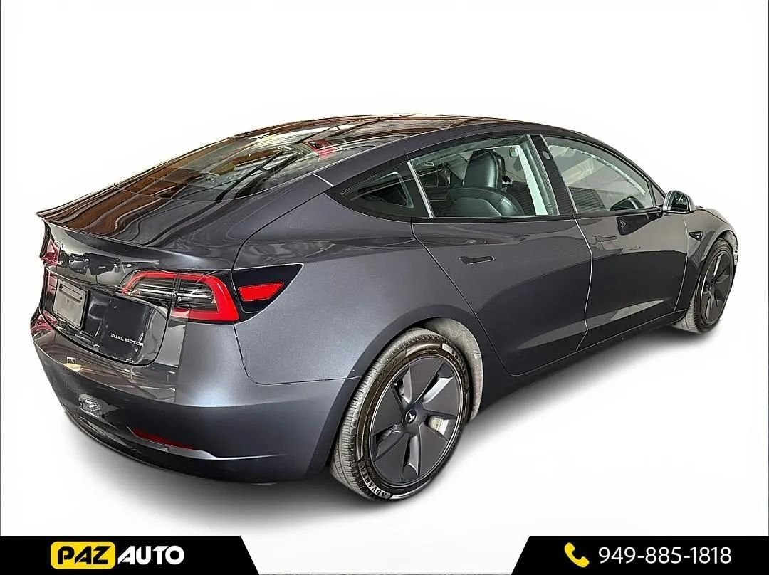 Sedan in Laguna Hills, CA, United States 5 - 18292784