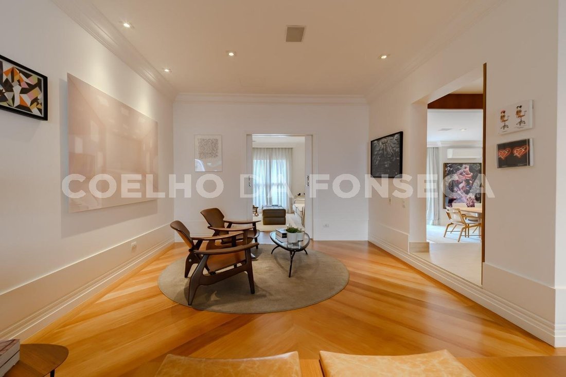Condo in São Paulo, State of São Paulo, Brazil 4 - 18287794
