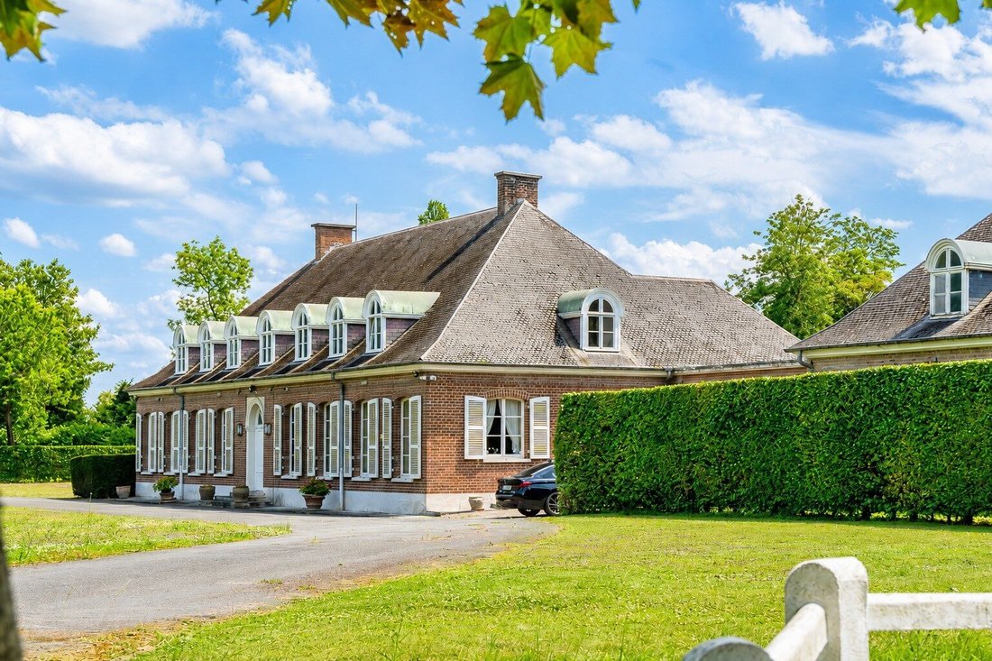 Villa in Mons, Wallonia, Belgium 2 - 15925555