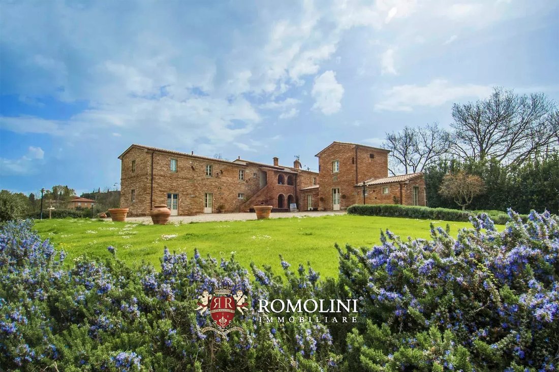 House in Foiano della Chiana, Tuscany, Italy 1 - 15665024