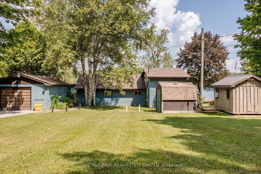 House in Flesherton, Ontario, Canada 1 - 18230970