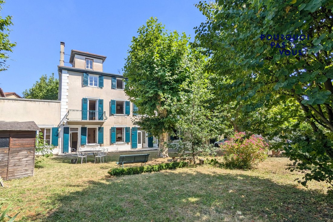 House in Oullins, Oullins-Pierre-Benite, France 1 - 18287826