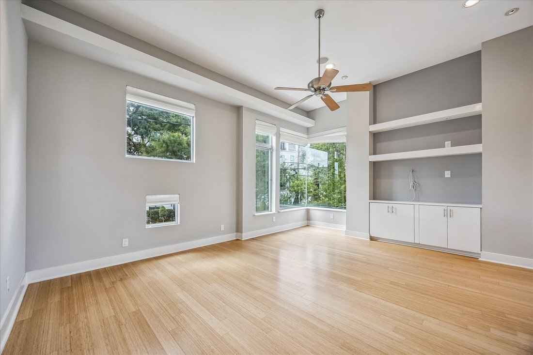 Townhouse in Houston, Texas, United States 3 - 18284937