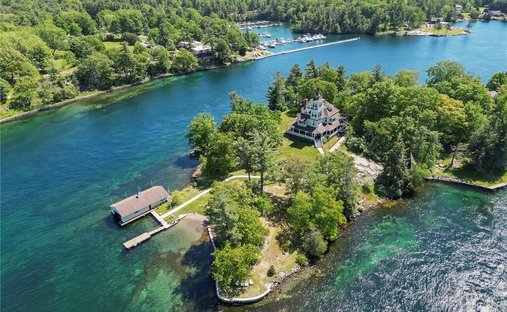 House in Alexandria Bay, New York, United States 1