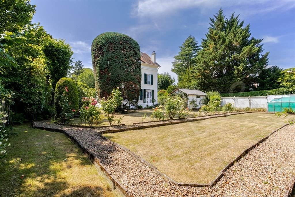 House in Chateau de Vaucresson, Vaucresson, France 4 - 18290924