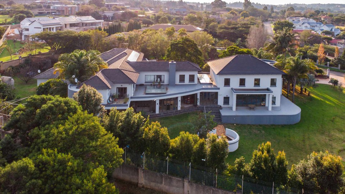 House in Equestria, Gauteng, South Africa 2 - 18293859